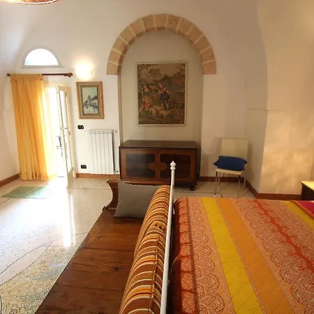 Corte Di Pietra Ruffano